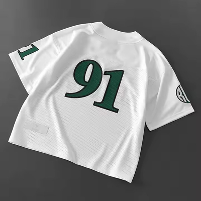 Custom 2025 Classic Retro Jerery Football V-Neck Satin Polyester Mesh T-Shirt Hoogwaardige voetbal T-Shirt voor mannen